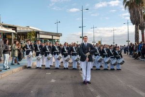 Desfile IV Medios "Homenaje Glorias Navales"