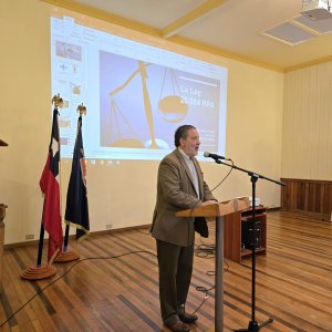 Charla Ley de Responsabilidad Penal Adolescente I Medios con P. Jefes