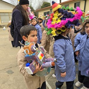 19 de julio Sombreros Reciclados