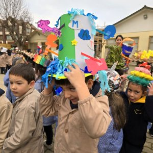 19 de julio Sombreros Reciclados