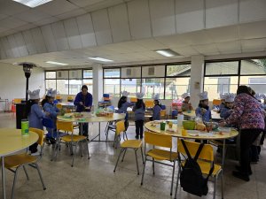 23 Cocinando con los 1º Básicos trabajo colaborativo