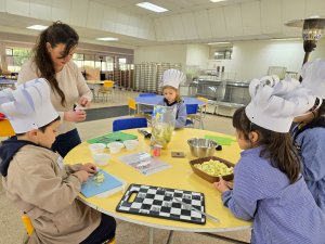 23 Cocinando con los 1º Básicos trabajo colaborativo