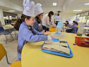 23 Cocinando con los 1º Básicos trabajo colaborativo