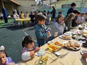 30 Feria de Comida Internacional