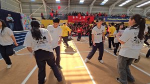 13 septiembre Baile masivo Media