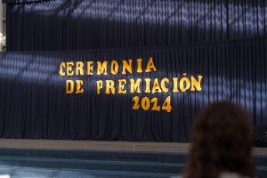 10 diciembre Ceremonia premiación Básica