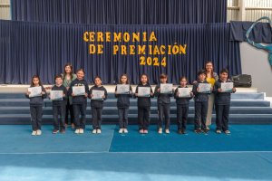 10 diciembre Ceremonia premiación Básica