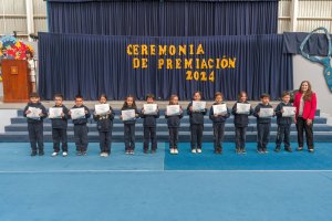 10 diciembre Ceremonia premiación Básica